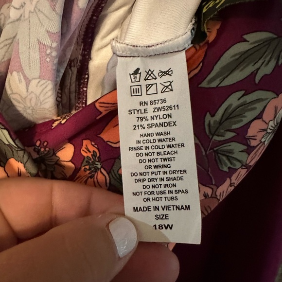 Cazimi Takini Set- Women’s Size 18W - Picture 5 of 15